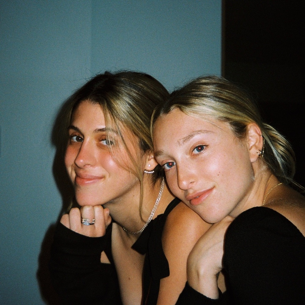 Meet your Posher, Logan